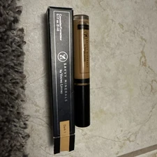 Savvy Minerals by Young Living - Liquid Concealer - .17 fl. oz. 5ml (Dark 1)