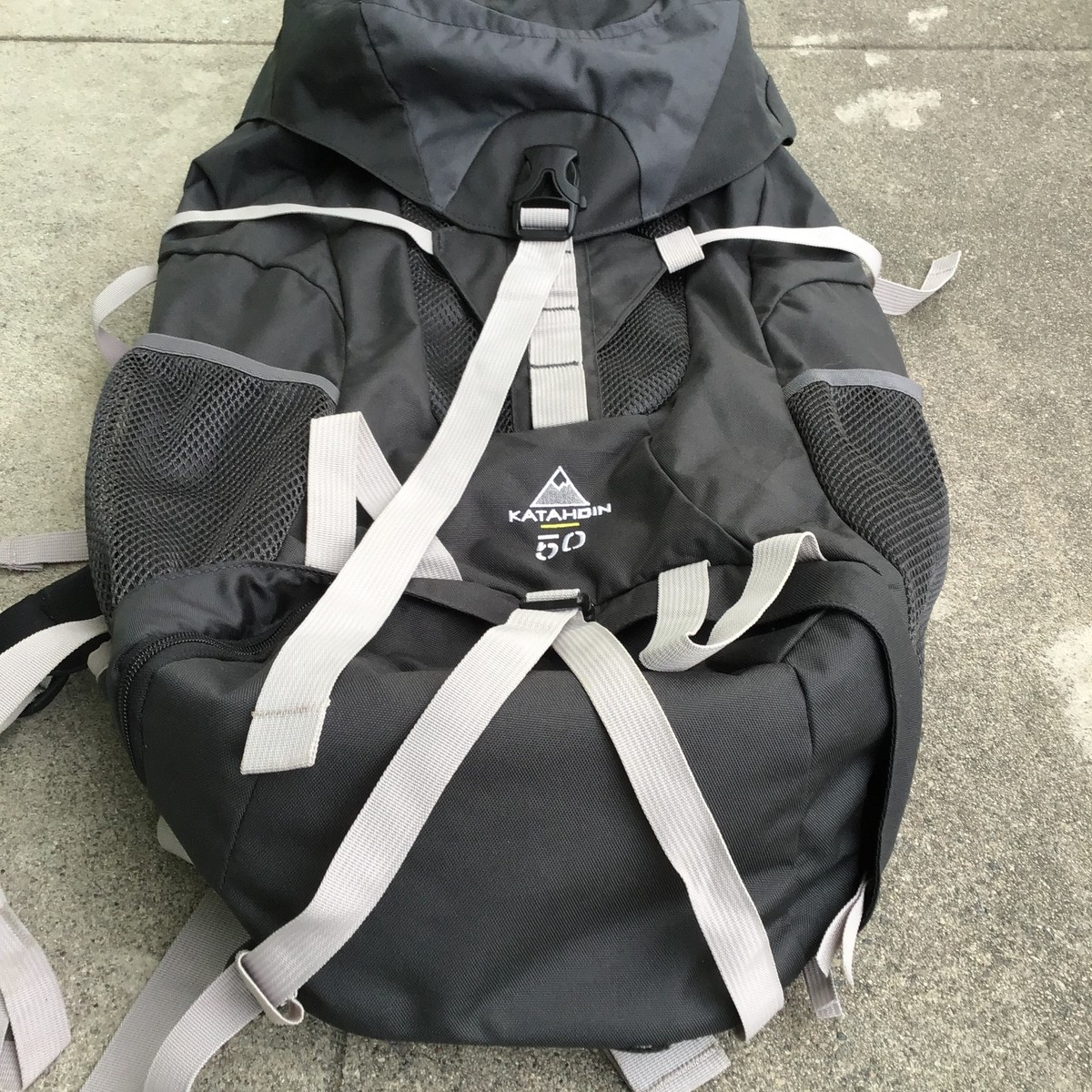 JANSPORT Katahdin 50L Hiking Backpack Black Gray Padded Hip Strap