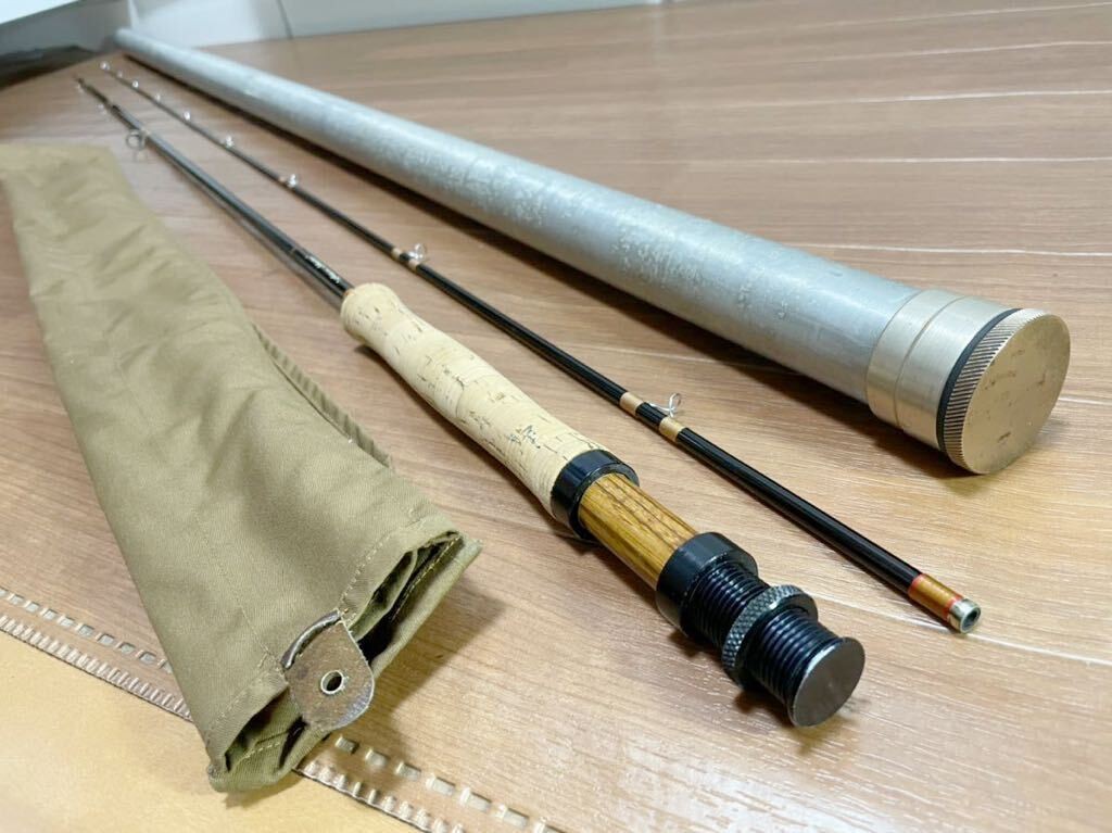 Rare H.L.Leonard Golden Shadow 9' #8 with case and bag Fly Fishing