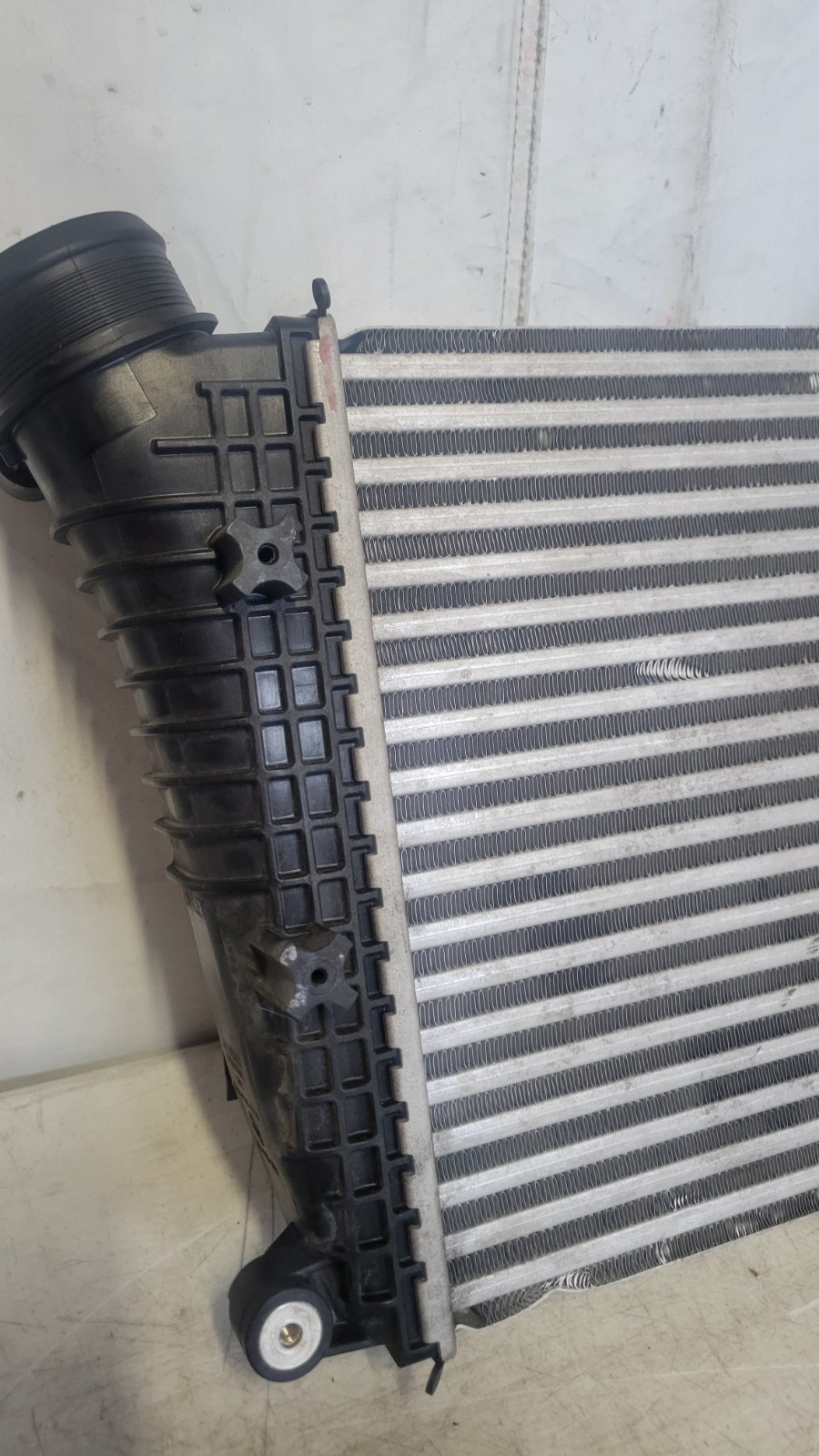 Bentley Bentayga 2017-2020 Left Intercooler
