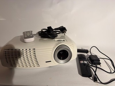Optoma Beamer HD131Xe  Full HD 1080p Projektor + Xiaomi Tv Stick