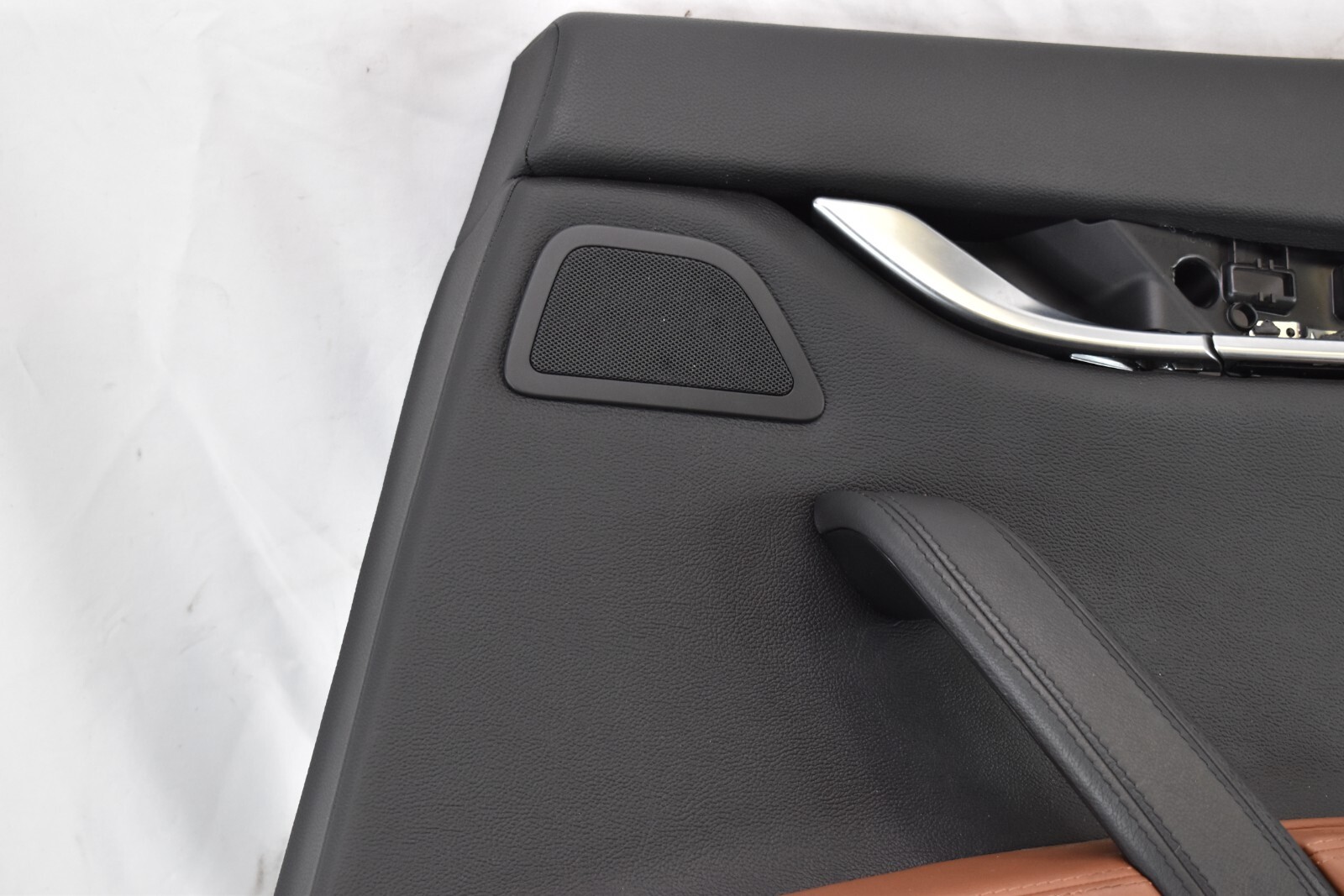 🚀 2014-2017 MASERATI GHIBLI RIGHT PASSENGER REAR INTERIOR DOOR PANEL OEM
