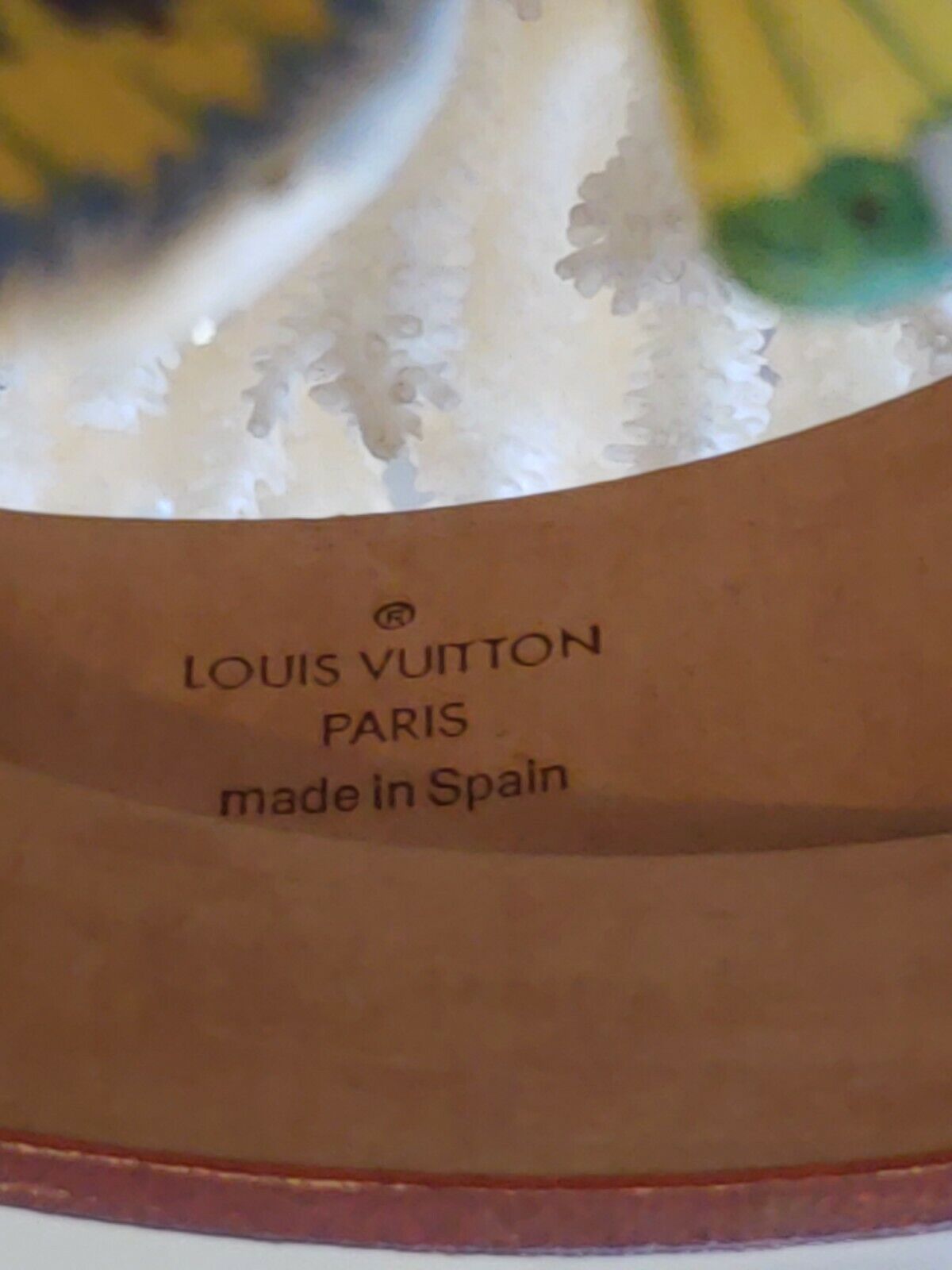 SOLD—100% Auth Louis Vuitton Mult Belt size 32/80  Louis vuitton  multicolor, Belt size, Louis vuitton