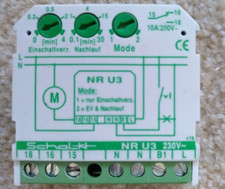 Schalk NRU309 Nachlaufrelais UP mit Einschaltverzögerung NR U3 230V AC