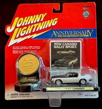 Rare Nos 2000 Johnny Lightning 25th Anniversary Series 1976 Chevy Camaro Rs