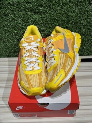 Size 11M/12.5W - Nike Zoom Vomero 5 Yellow Ochre Sz 11 FJ4453-765