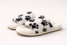 Bearpaw Women  s Paw Print Faux Fur Slippers Size 7  8 Cozy Slide On
