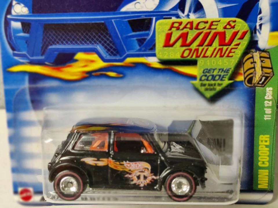Hot Wheels 2002 Treasure Hunts 11/12 Black MINI COOPER W/Protector - Nice! - Image 2 of 4