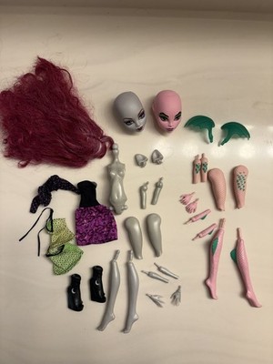 2011 Monster High Create-a-Monster Werewolf & Dragon Starter Set  *Please Read*