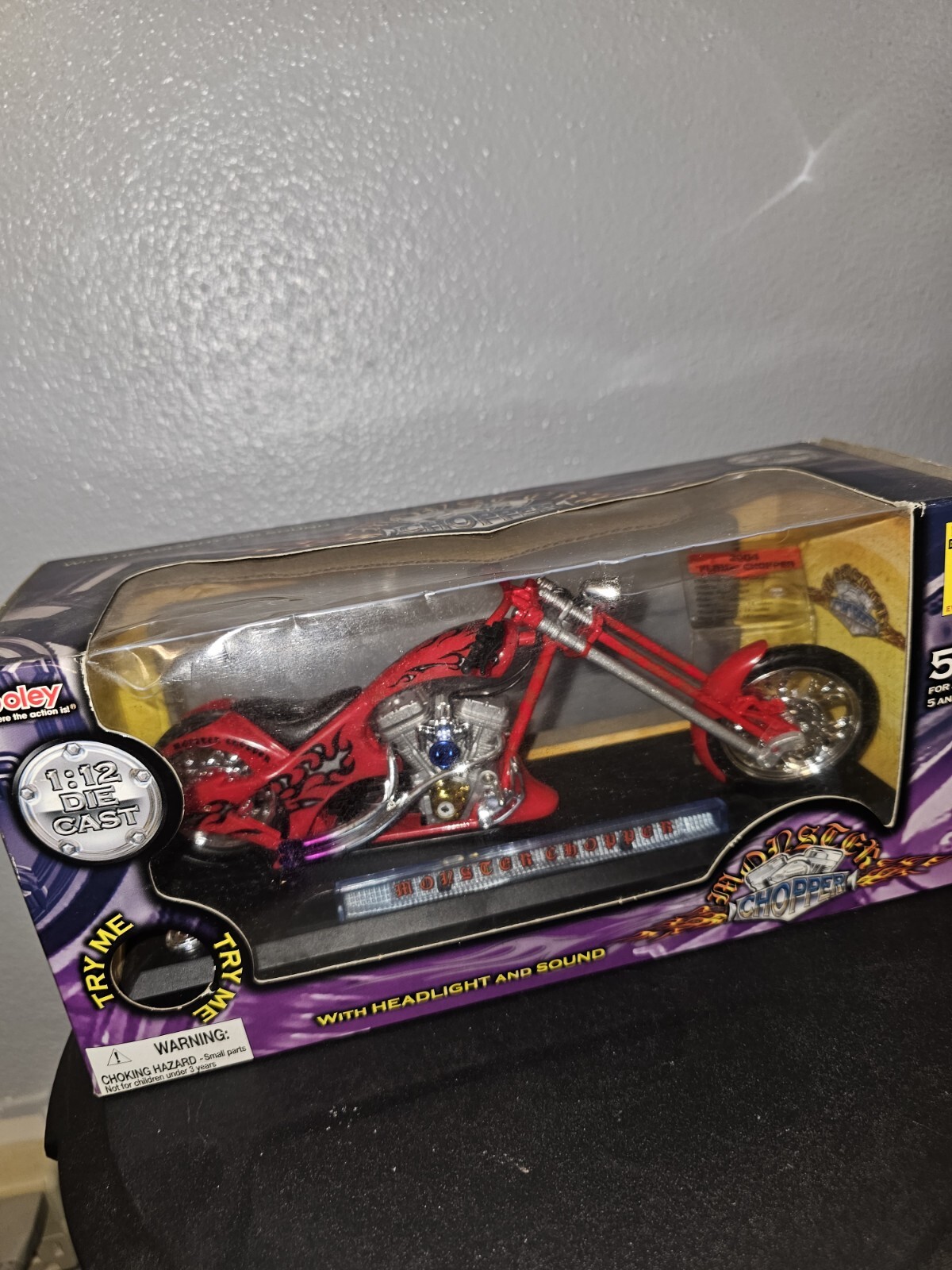 Picture 1 of 6