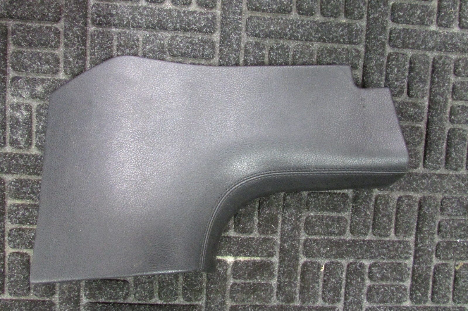 Lamborghini Gallardo RH, Right Front Sill Cover, Black Leather, Used, 401854888E