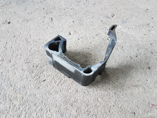 BMW 2er F45 F46 X1 F48 Stopfen Anlasser 8574047