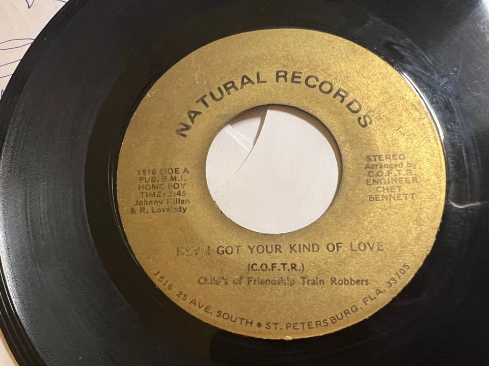 Sweet Soul 45 / Child's Of Friendship Train Robbers "Hey I Got Your Kind of Love Foto 2 de 2