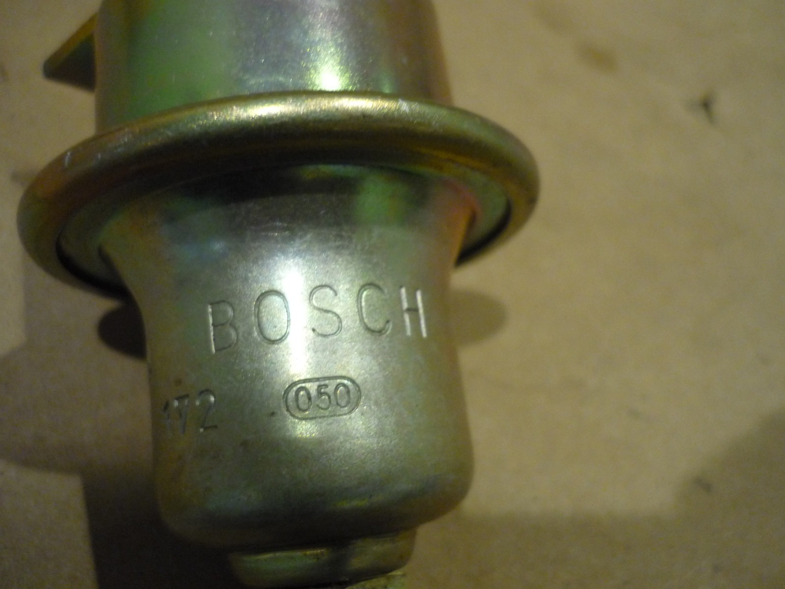 Ferrari 308,328,Mondial, Testarossa- Vacuum Valve By-Pass - P/N 115741