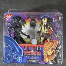 ALIENS VS PREDATOR ULTIMATE BATTLE TOYS R US ...