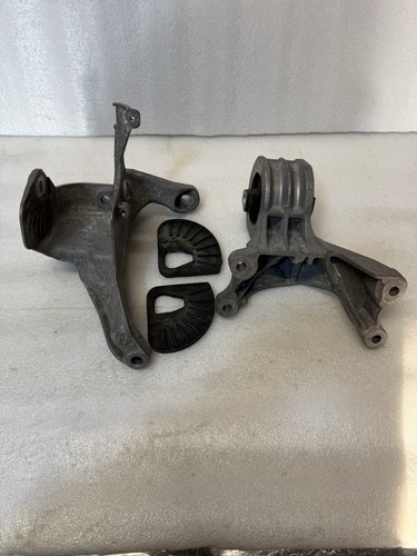 Mini One R50 85kw 1.6Benzin R53 Links 6765333 Getriebehalter Motorhalter 676533