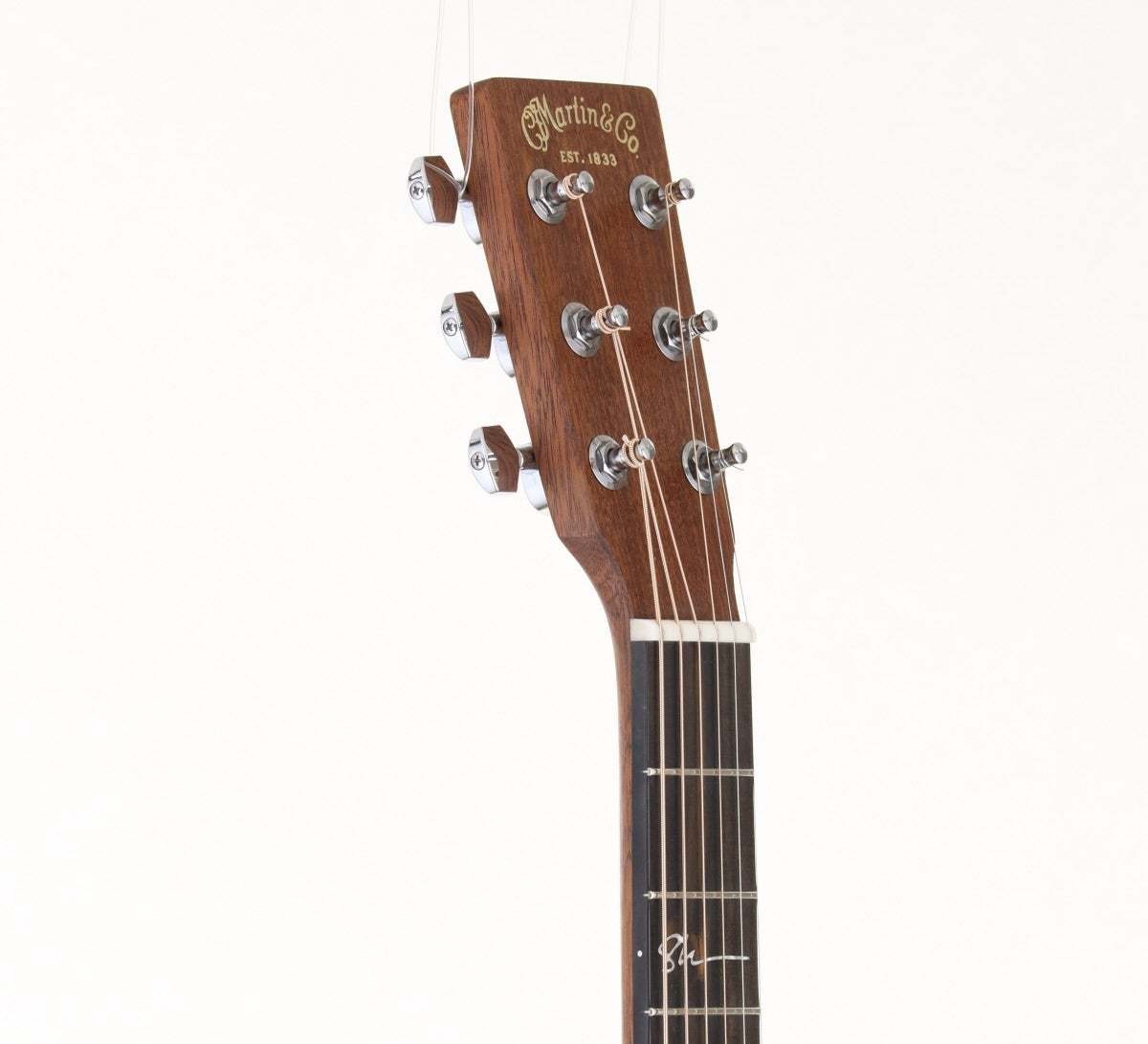 Martin 000JR-10 Shawn Mendes Fukuoka Store | eBay