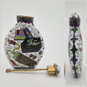 Rare Gorgeous Vintage FLAT Cloisonné Enamel Snuff Bottle 2.5” Filigree
