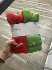 Nike Everyday Plus Cushioned Crew Training Socks 6 PACK Multi Color Red, Green.