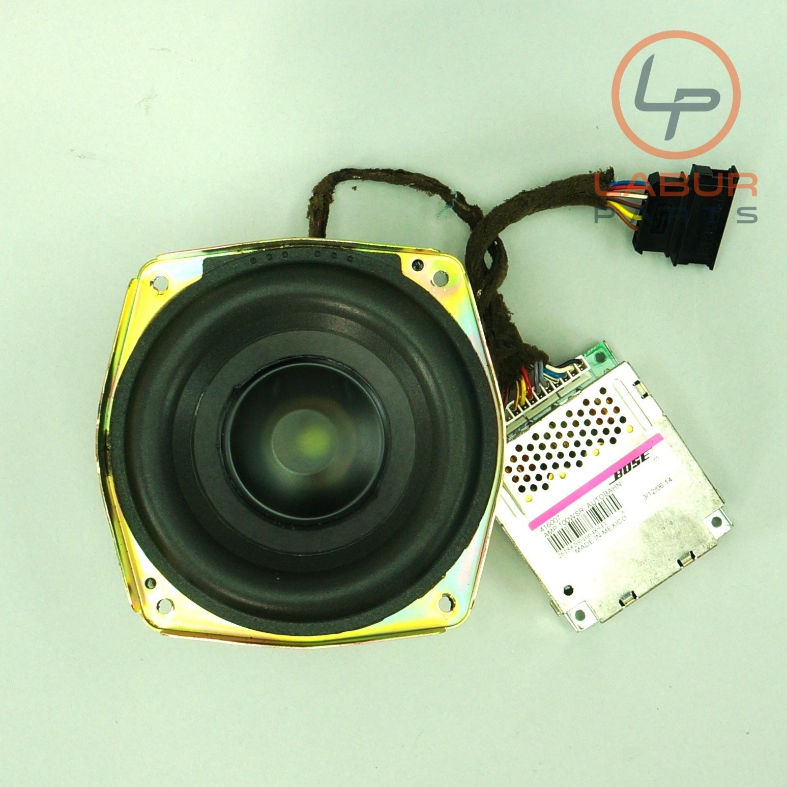 M139 03-19 Maserati GranTurismo Quattroporte Front Subwoofer w/ Amplifier A1163