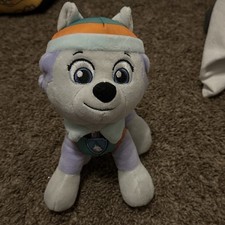 Paw Patrol Pup Pals Spin Master 2022 Paw Patrol Everest Plush Toy Small 8  