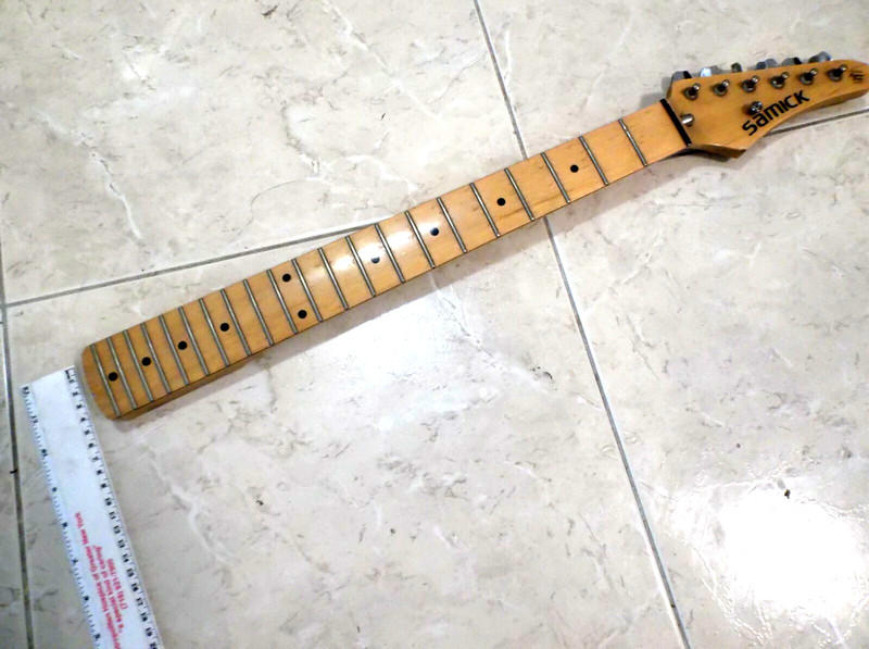 80s Samick Korea ELECTRIC GUITAR loaded maple neck vintage used  