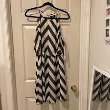 GUESS Summer Black & White Sleeveless Women Dress Size 10