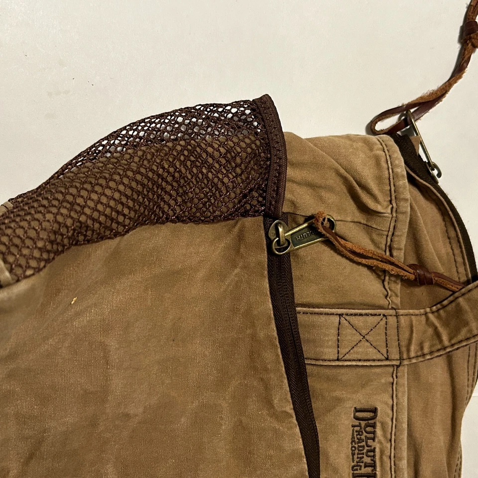 Bolso de Mano de Día de Lona Duluth Trading Co. Cartera Tostado Cremallera Superior Foto 2 de 4