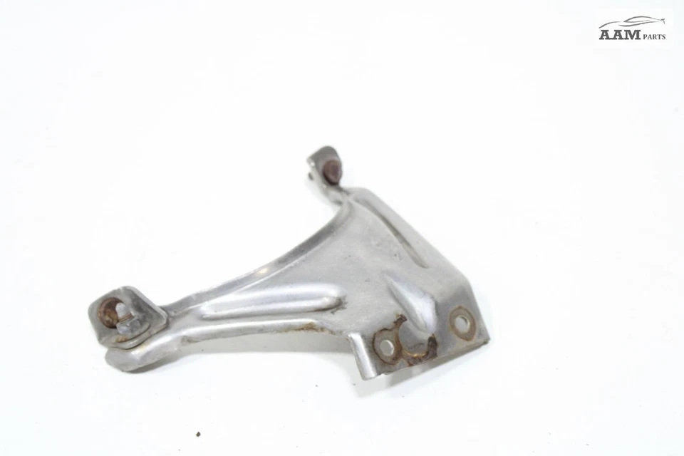 AUDI A3 8V 2015-2017 TUBO DE ESCAPE DELANTERO SOPORTE SUPERIOR SOPORTE OEM Foto 2 de 4