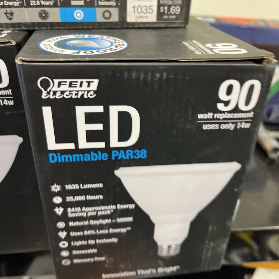 Pack Of 2 FEIT Electric 90W Replacement LED Bulb PAR38/850/LEDG10/2 Dimmable - Image 4 of 4