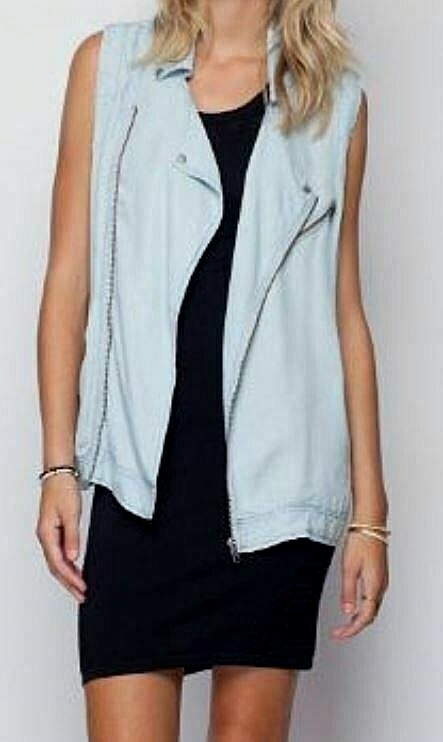 $115 Gentle Fawn Factory Vest Size M NWT Lightweight Moto Style