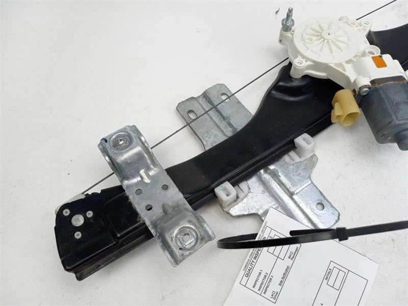 REGULADOR VENTANA PUERTA DELANTERA DERECHA SATURN OUTLOOK 2007-2009 Foto 2 de 4