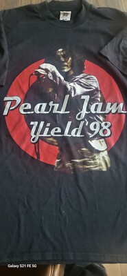 vintage 90s pearl jam t shirt Yield