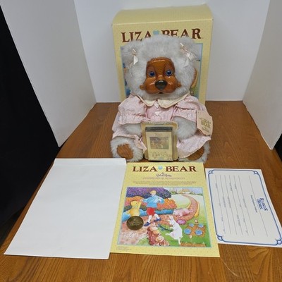 Liza Bear By Robert Raikes #3078/10000 Cassette And Certificate Of Authenticity 