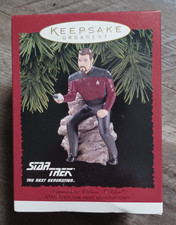 COMMANDER WILLIAM T. RIKER Hallmark Keepsake Ornament 1996 - Festive - NIB 