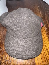 Vintage Levis Cotton/Poly Woven Gray Strapback Baseball Hat Casual Jeans Flannel