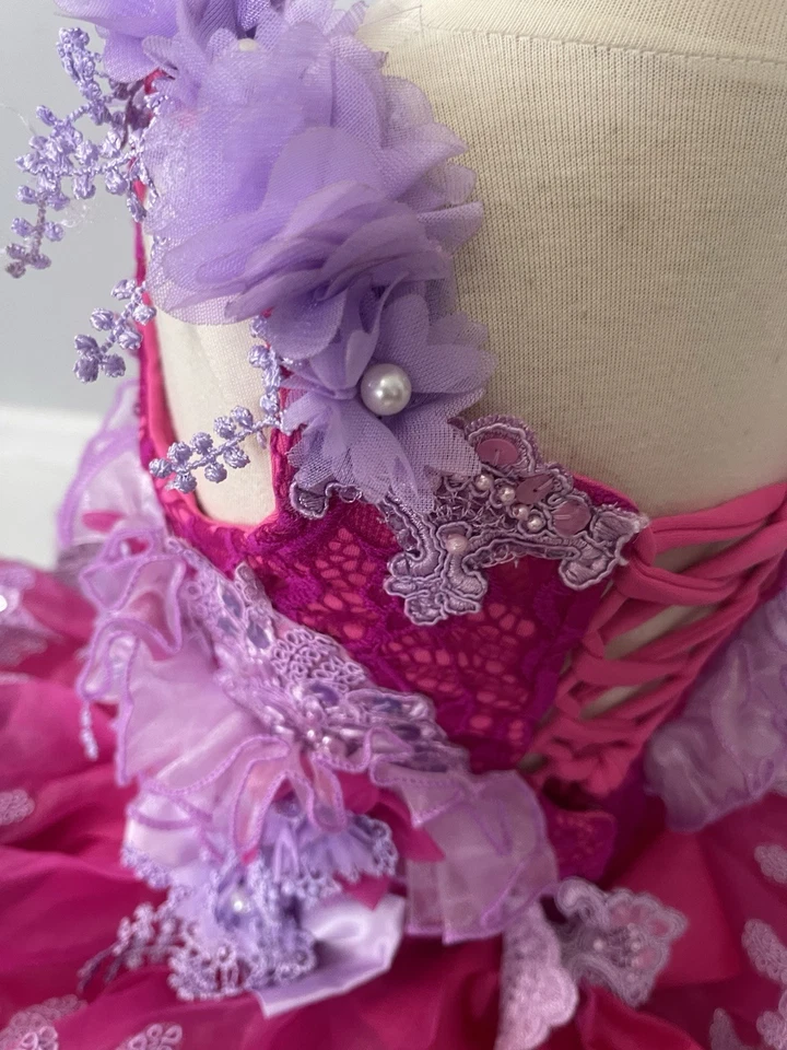 Vestido de verano princesa con concurso de cumpleaños cupcake rosa lila para niñas. Foto 2 de 4