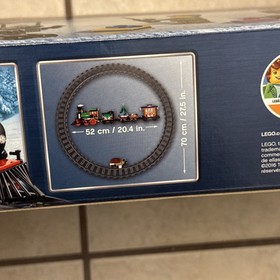 New LEGO 10254 Creator Winter Christmas Village Holiday Train 734Pc 2017 Retired