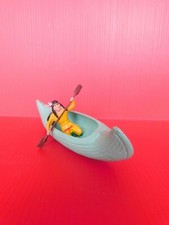 Starlux / Western an Indian in his canoe