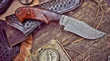 Handmade Damascus Steel Knife Hunting Bowie Predator fixed Blade wood handlle