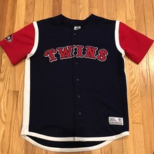 Dynasty Short Sleeve Button Front Minnesota Twins Jersey MLB Size MEDIUM 38-40
