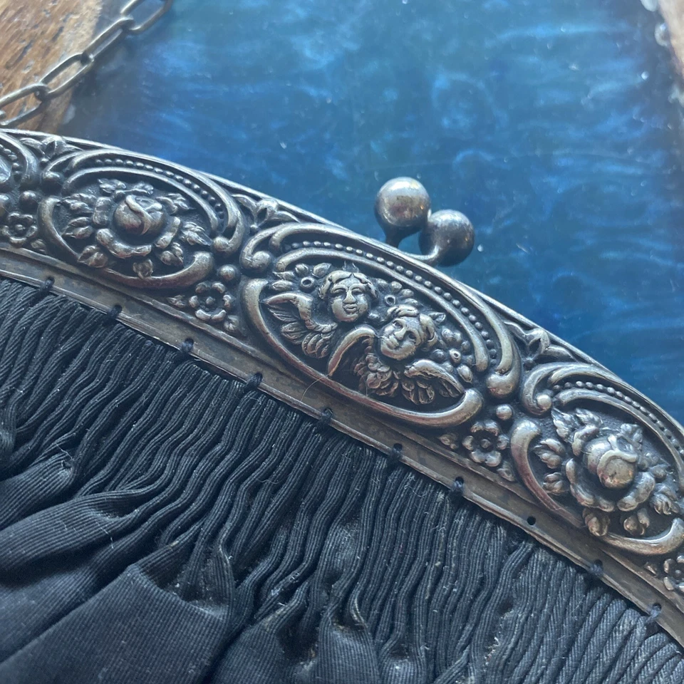 Ancien beau Sac de soirée en métal argenté alpacca silver bag angel XIX Anges - Photo 2/4