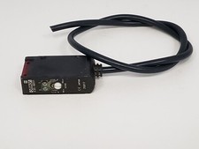 OMRON E3S-AD31 PHOTOELECTRIC SENSOR 30VDC