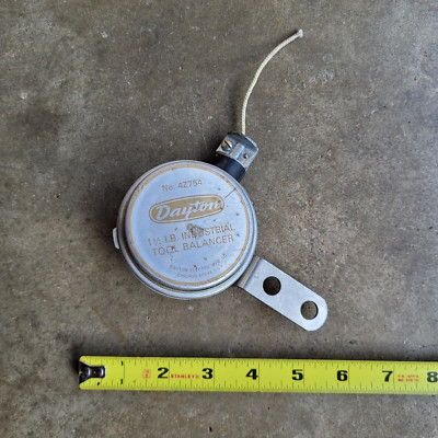 Dayton 4Z754  Industrial Tool Balancer 1-1/2LB.