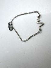 Dije de electrocardiograma pulsera enfermera tono plata latido del corazón