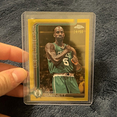 Topps 2006 Topps Chrome Kevin Garnett Celtics True Gold Parallel /50 #147