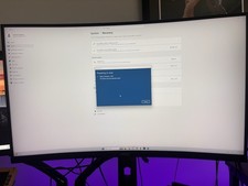 MSI MAG 321CUP 32 4K UHD Curved Gaming Monitor 144Hz Adaptive Sync 3840x2160