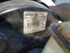 BREMSKRAFTVERSTÄRKER Renault Twingo (C06) Hatchback 3-drs 1.2 (D7F-700) 2003