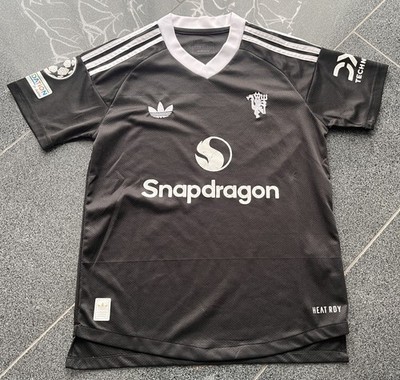 MANCHESTER UNITED Adidas Herren Fußball Trikot Jersey Maillot Größe S