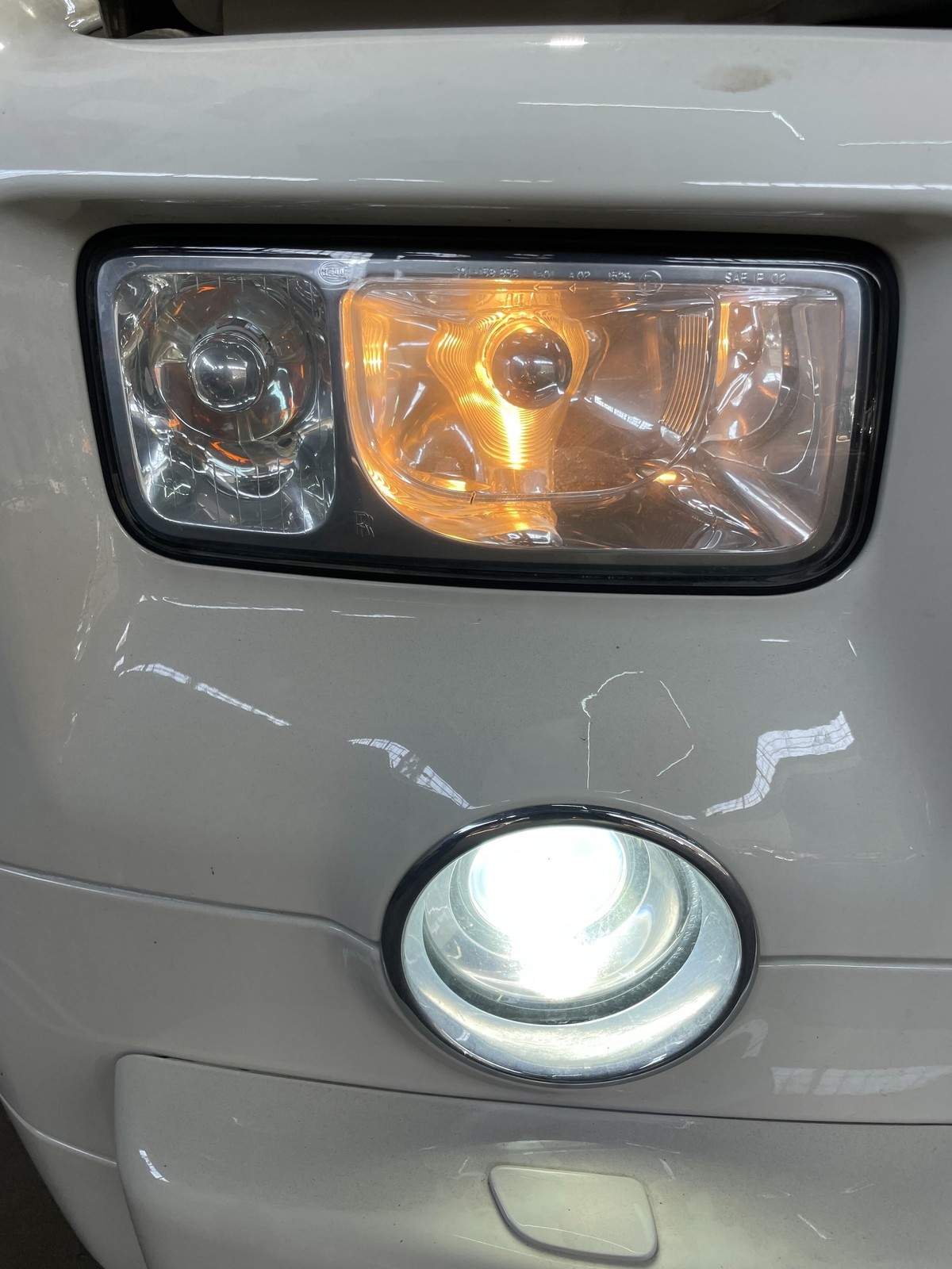 Front Right Bi Xenon Headlight Headlamp 63120010676 Rolls Royce Phantom Vii 2006